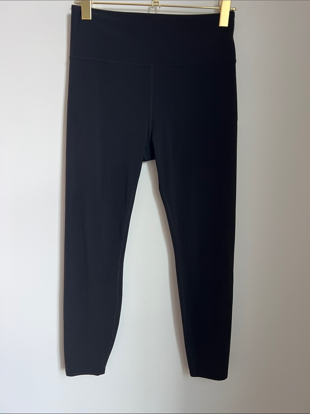 Vuori | Black Women's Leggings #vW4018 Size L